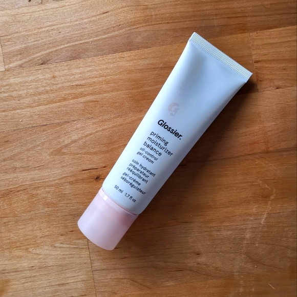 Glossier Priming Moisturizer Balance - Picture 1 of 2